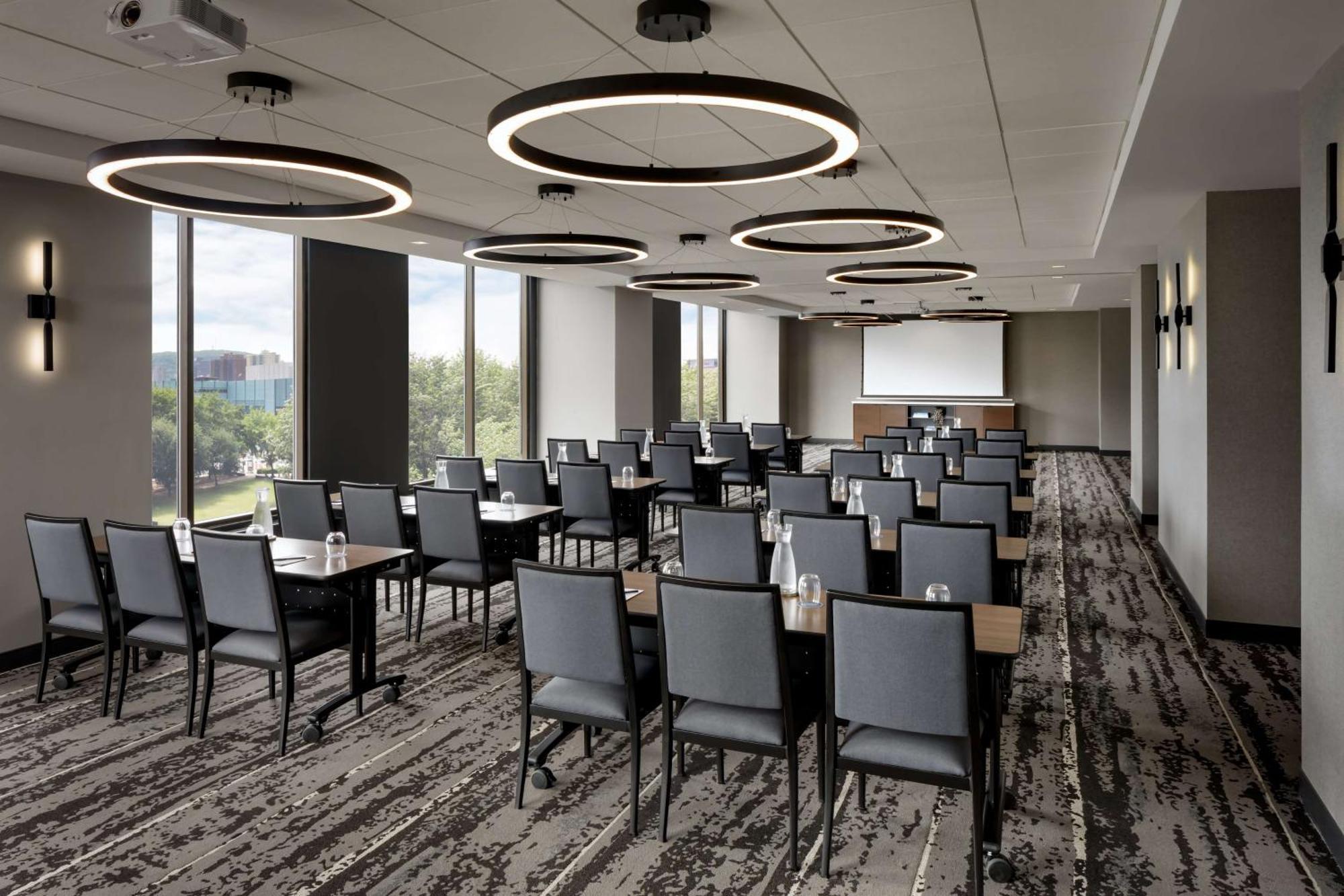 Hyatt Place Montreal - Downtown Bagian luar foto